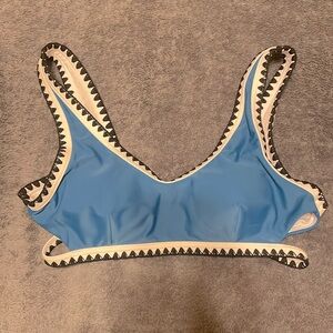 Cupshe bikini top XS